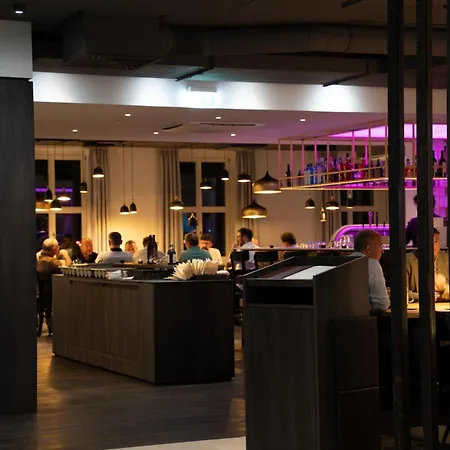 Grimms Hotel 4*