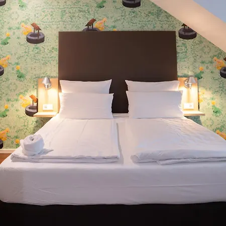 Grimms Hotel 4*